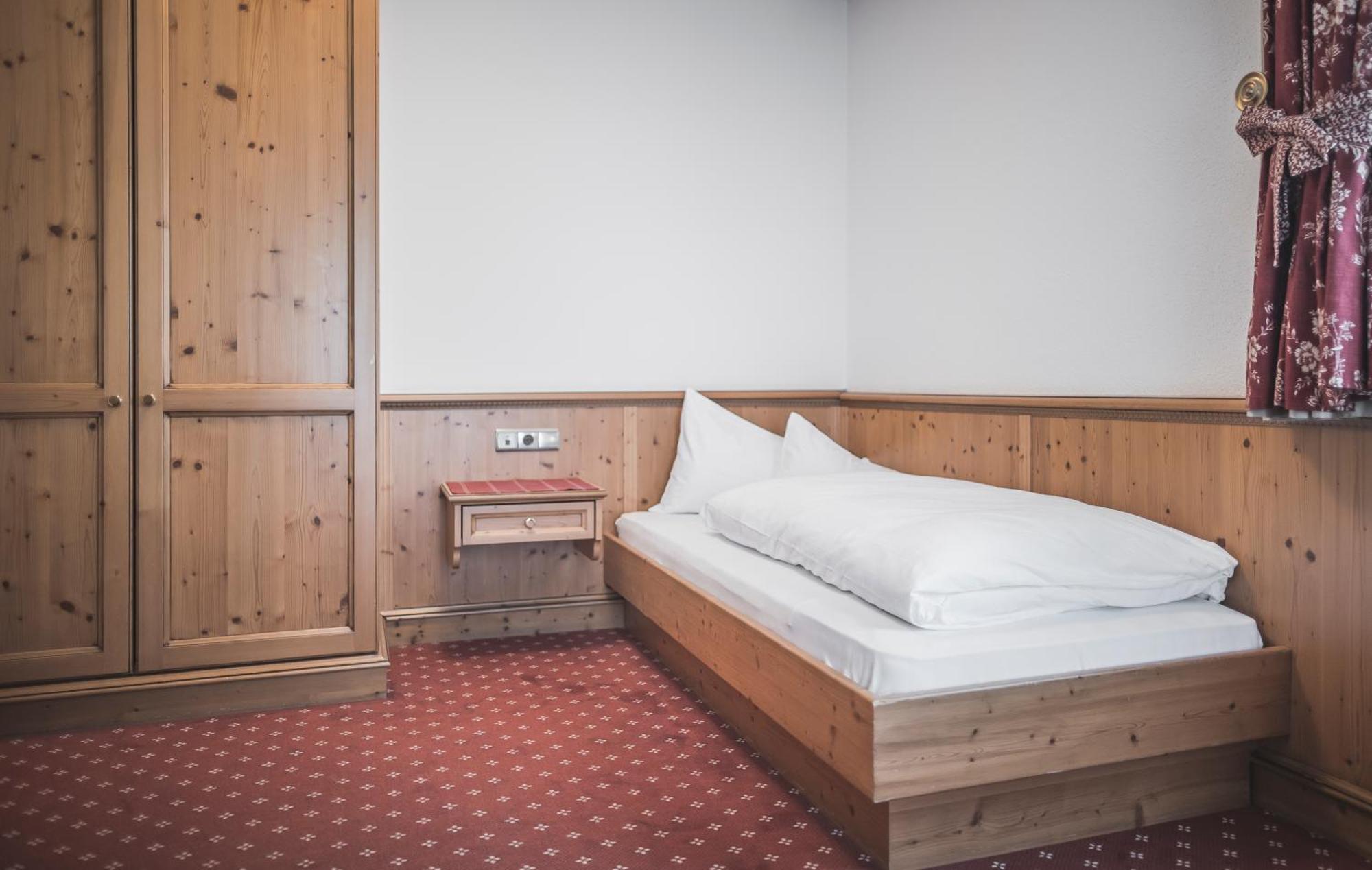Hotel Alpenblick Sexten Eksteriør billede