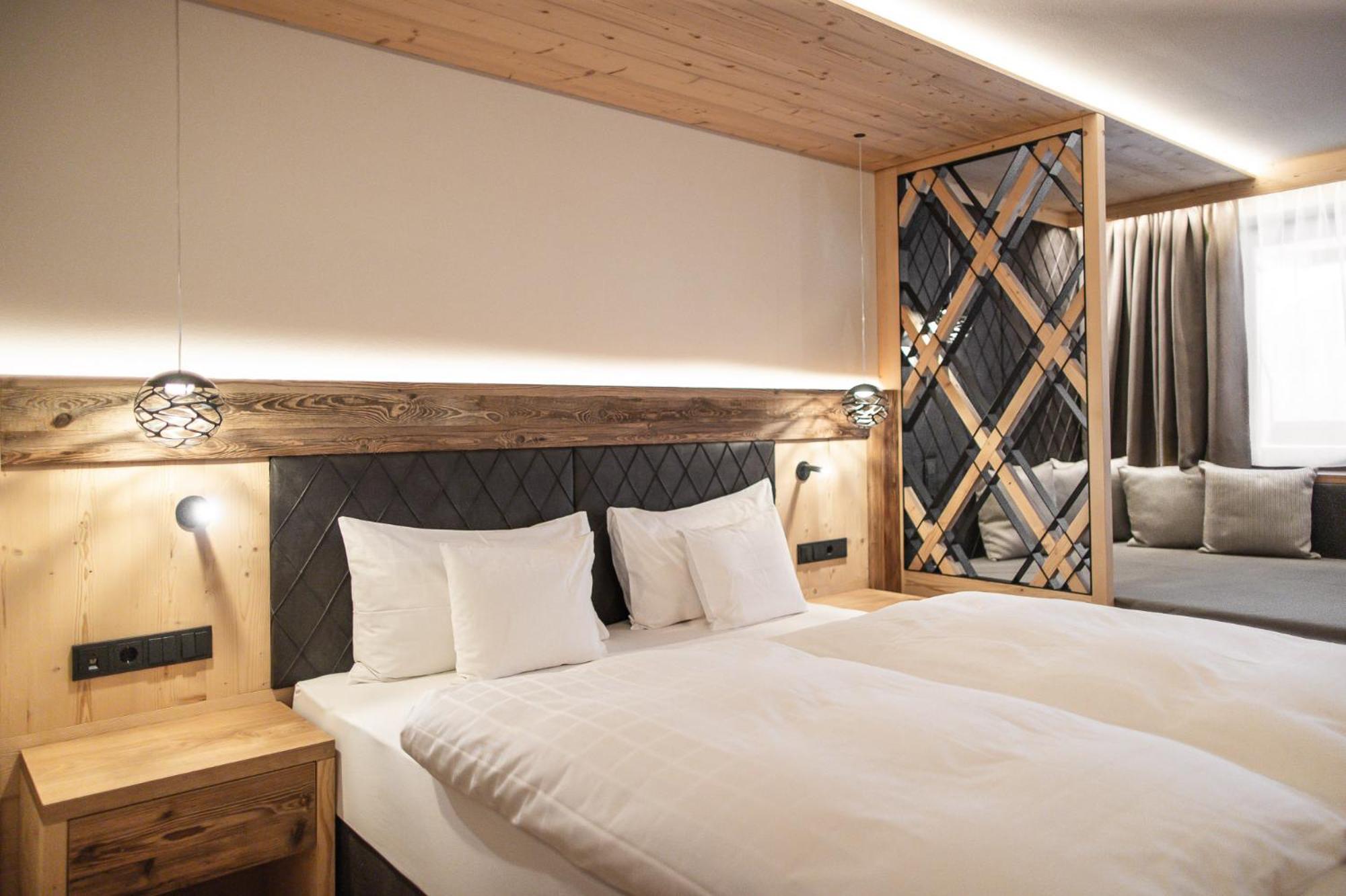 Hotel Alpenblick Sexten Eksteriør billede