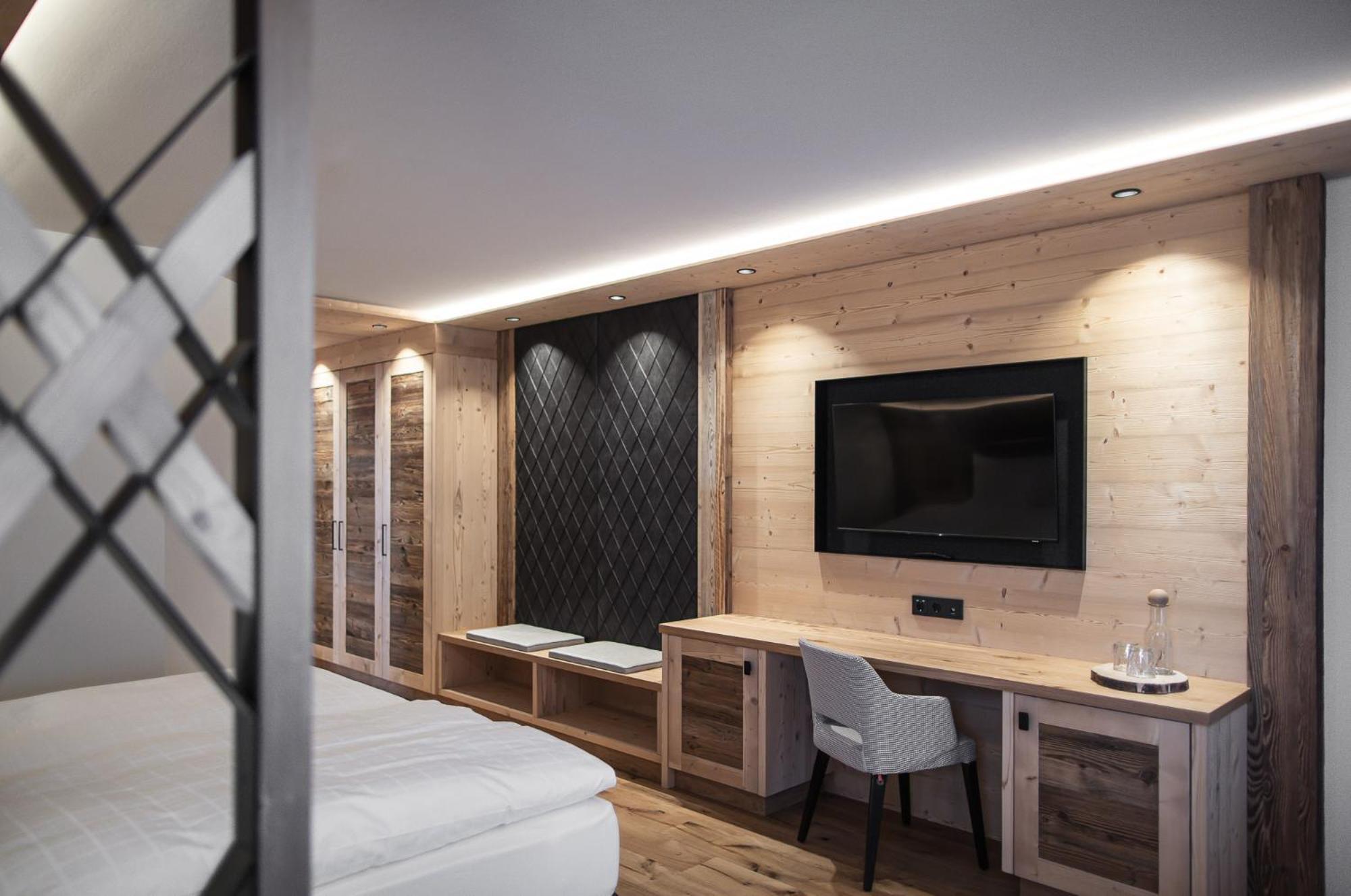 Hotel Alpenblick Sexten Eksteriør billede